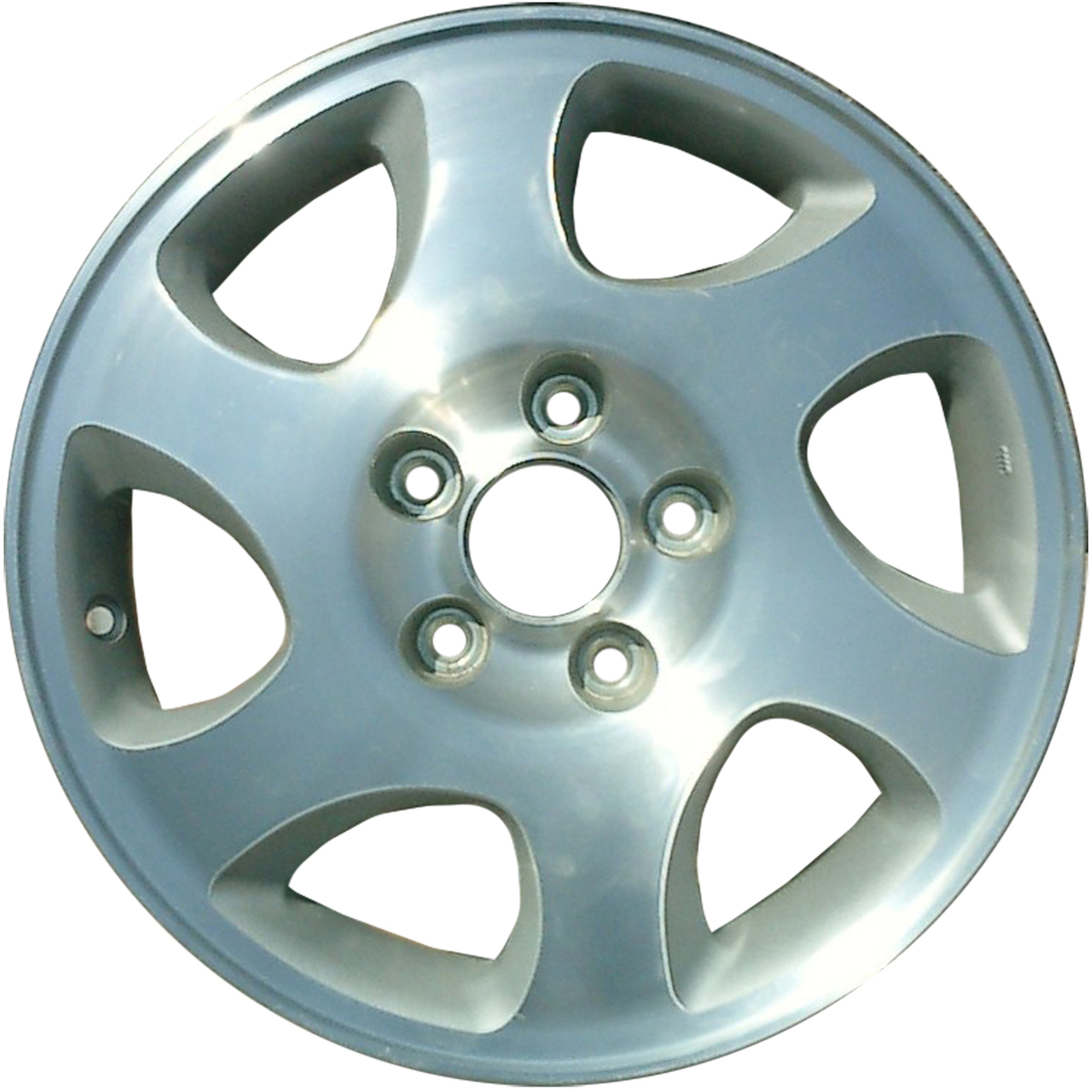 OW-QCBSF8 OEM & Replacement Wheel 16" 5x4.5 Medium Silver Acrylic Textured