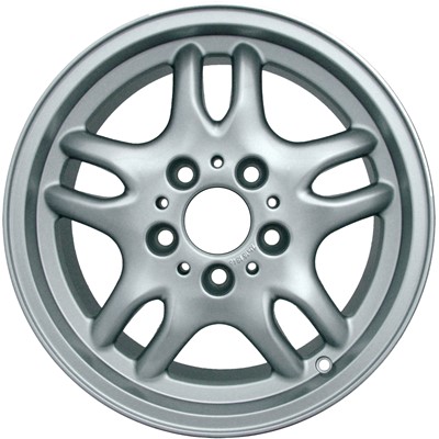 OW-AM77FZ-U10 Reconditioned OEM Wheel 16" 5x120.0 Silver